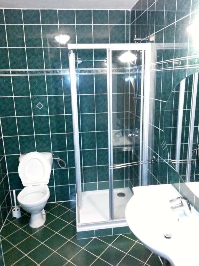 Orlik Rejviz Hotell Eksteriør bilde