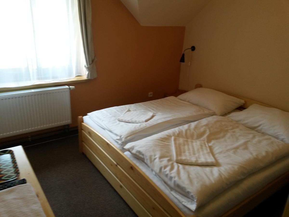Orlik Rejviz Hotell Eksteriør bilde